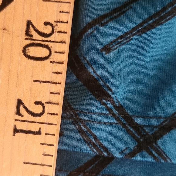 Chico’s Layering Tee, Size 1 (M),teal/black abstract print, long sleeves, Soft! - Picture 12 of 13